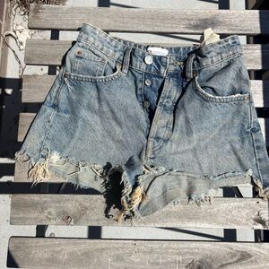 ✨ 2 for 15 ✨ Cut-Off Zara Shorts